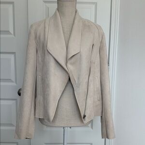 NWT Philosophy Cream Women's Blazer
